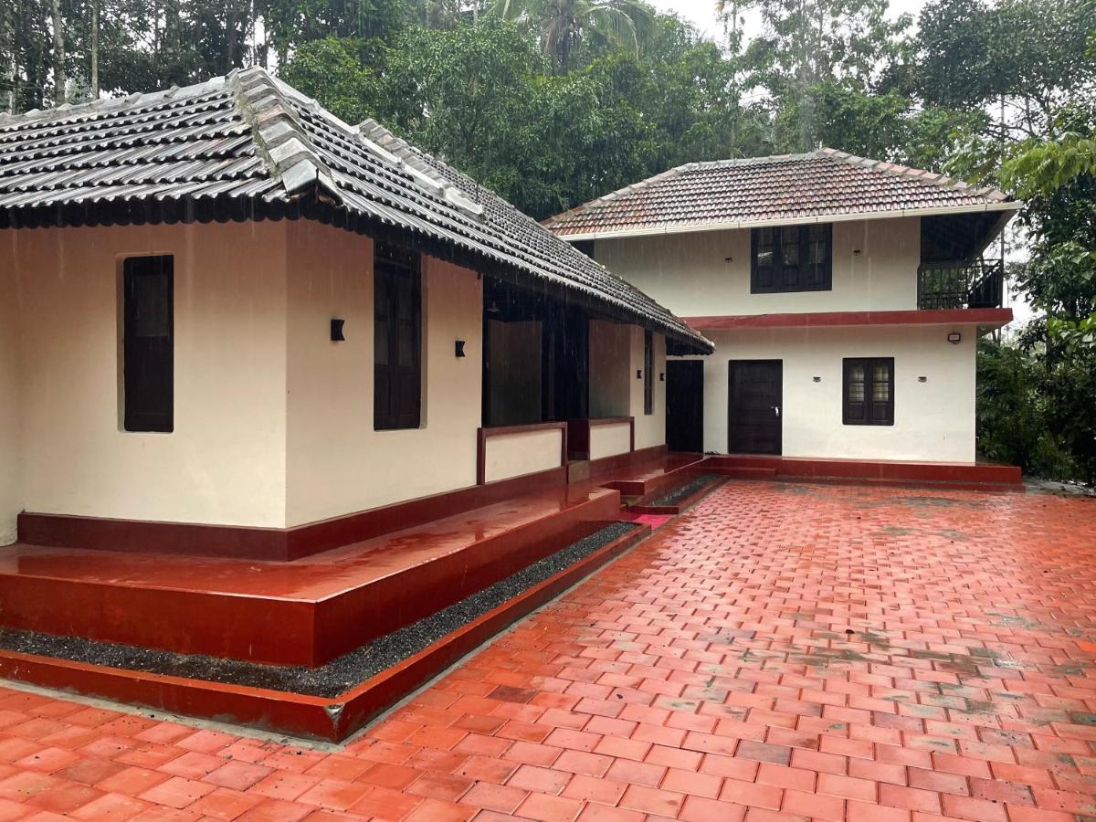 Deesha Homes * Wayanad